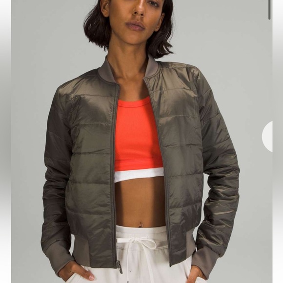 Lululemon Non-Stop Reversible Bomber Jacket in Rover Size 4 - Picture 3 of 11